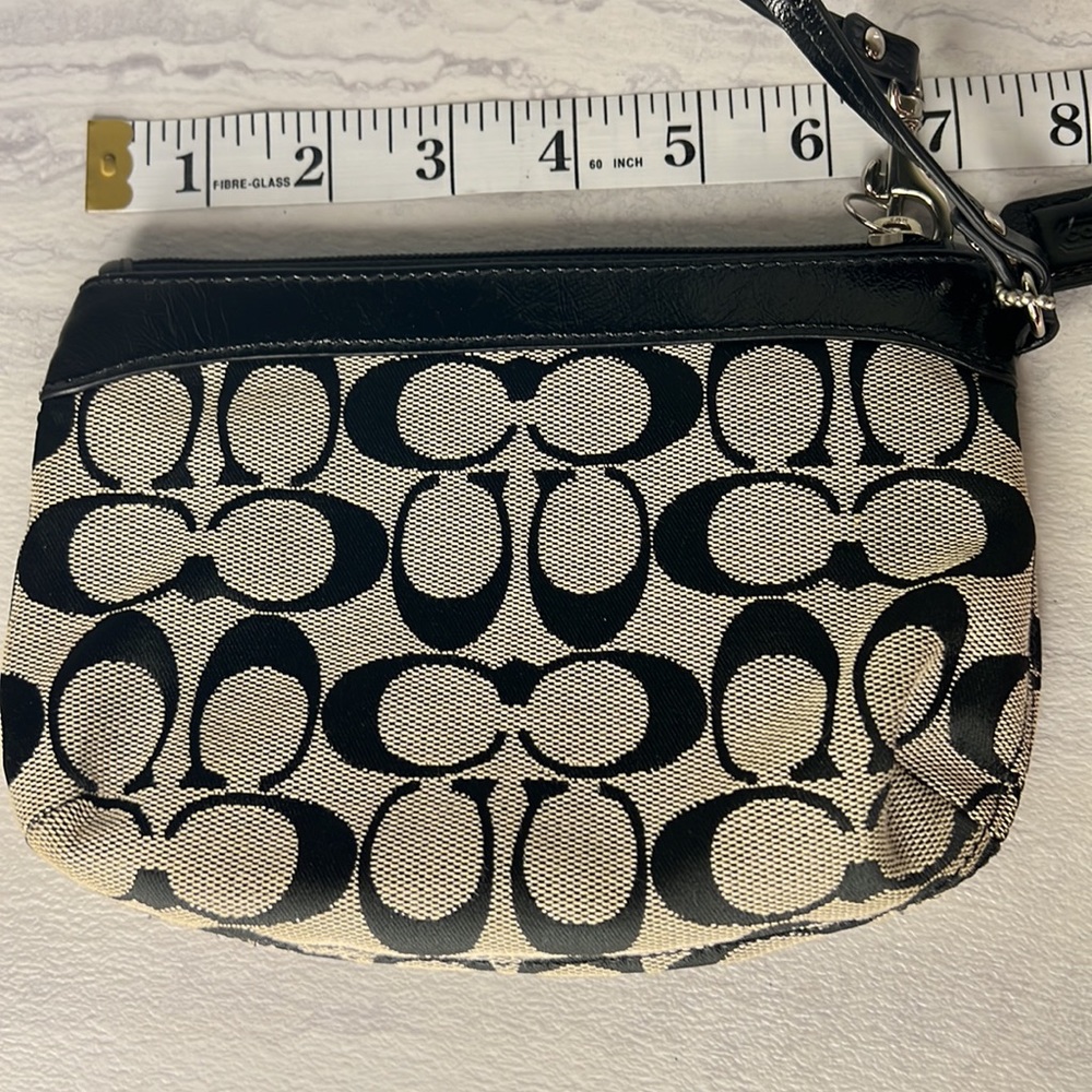 Coach wristlet - Picture 2 of 3
